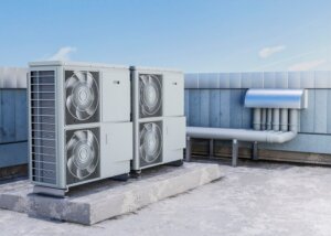Buitenunit van een airconditioningsysteem geïnstalleerd op een dak in Utrecht - energiezuinige oplossing voor klimaatregeling.